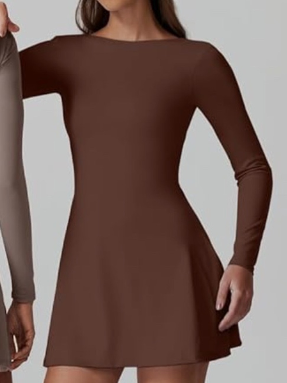 QINSEN Open Back Tennis Dress Long Sleeve Built in Shorts Golf Athletic Dress M